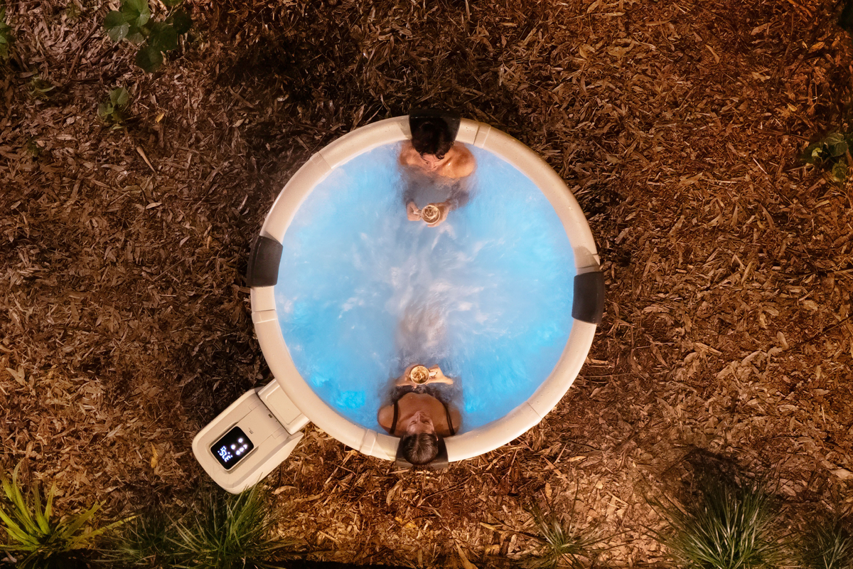 MSpa Denver Frame Series 6-Person Hot Tub & Spa