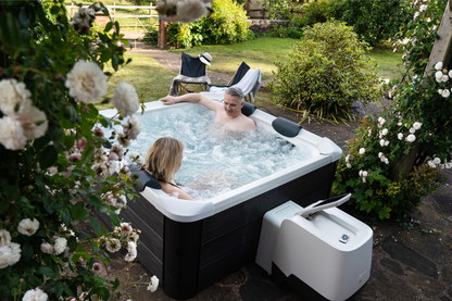 MSpa Oslo Frame Series 6-Person Hot Tub