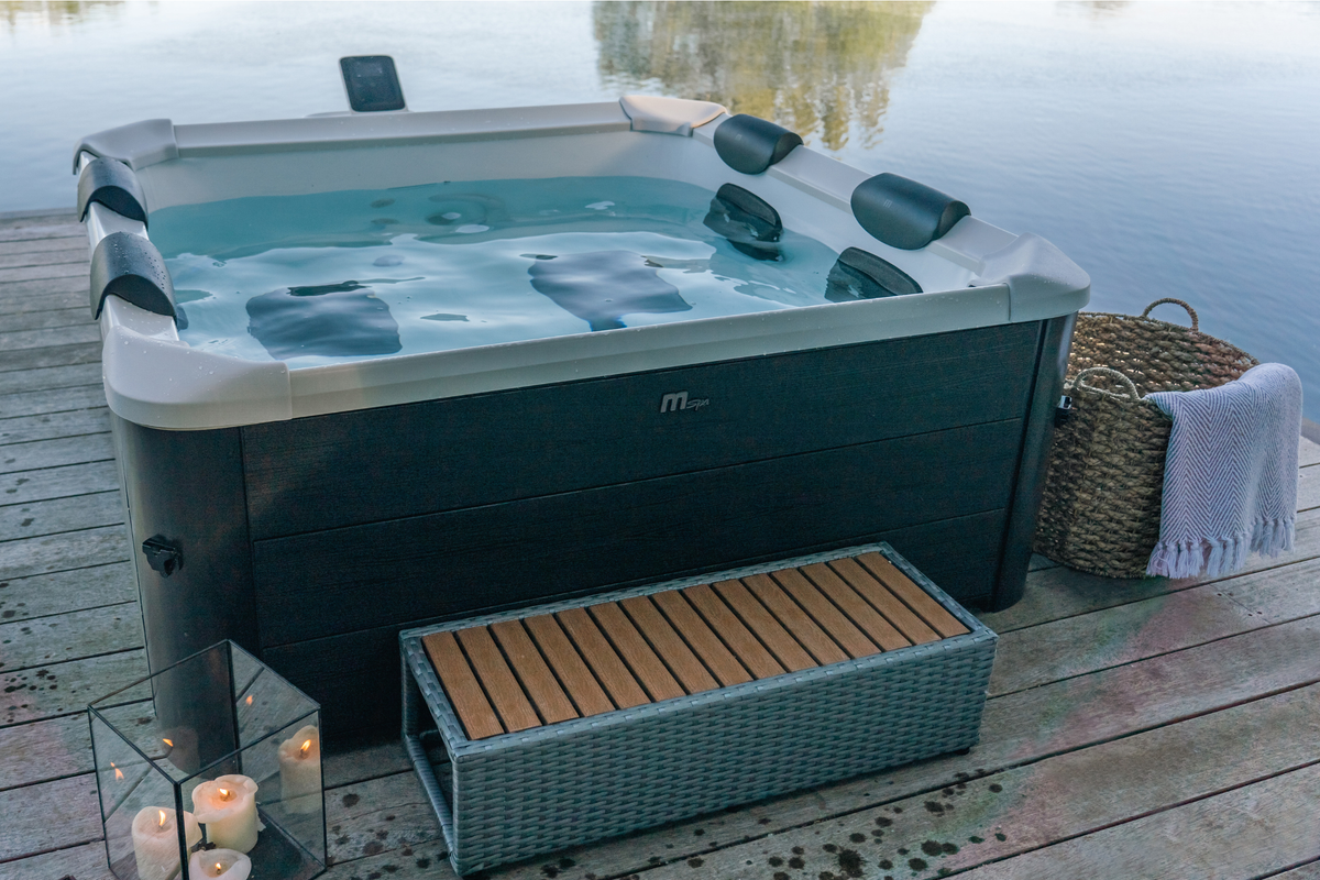 MSpa Oslo Frame Series 6-Person Hot Tub