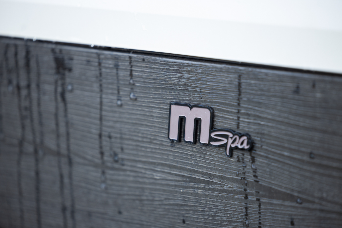 MSpa Oslo Frame Series 6-Person Hot Tub