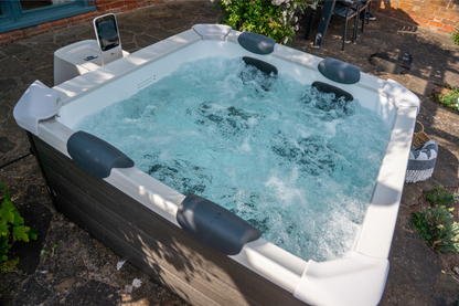 MSpa Oslo Frame Series 6-Person Hot Tub