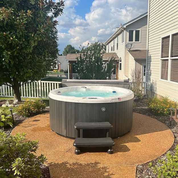 Northstar Round Hot Tub, 7-Foot Outdoor Spa for 5 Adults